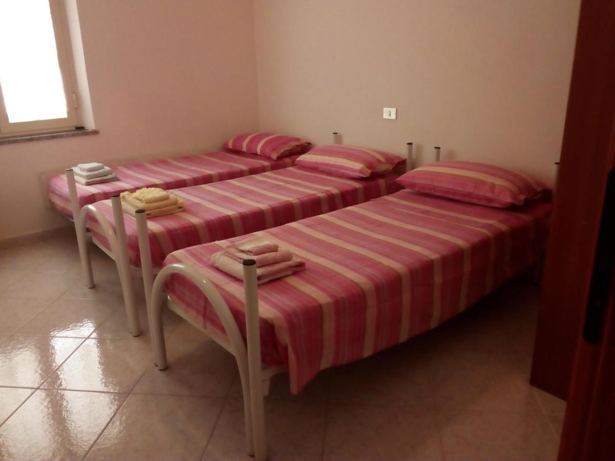 Ferienwohnung Santu Luisu Iun P2230 Galtellì Exterior foto