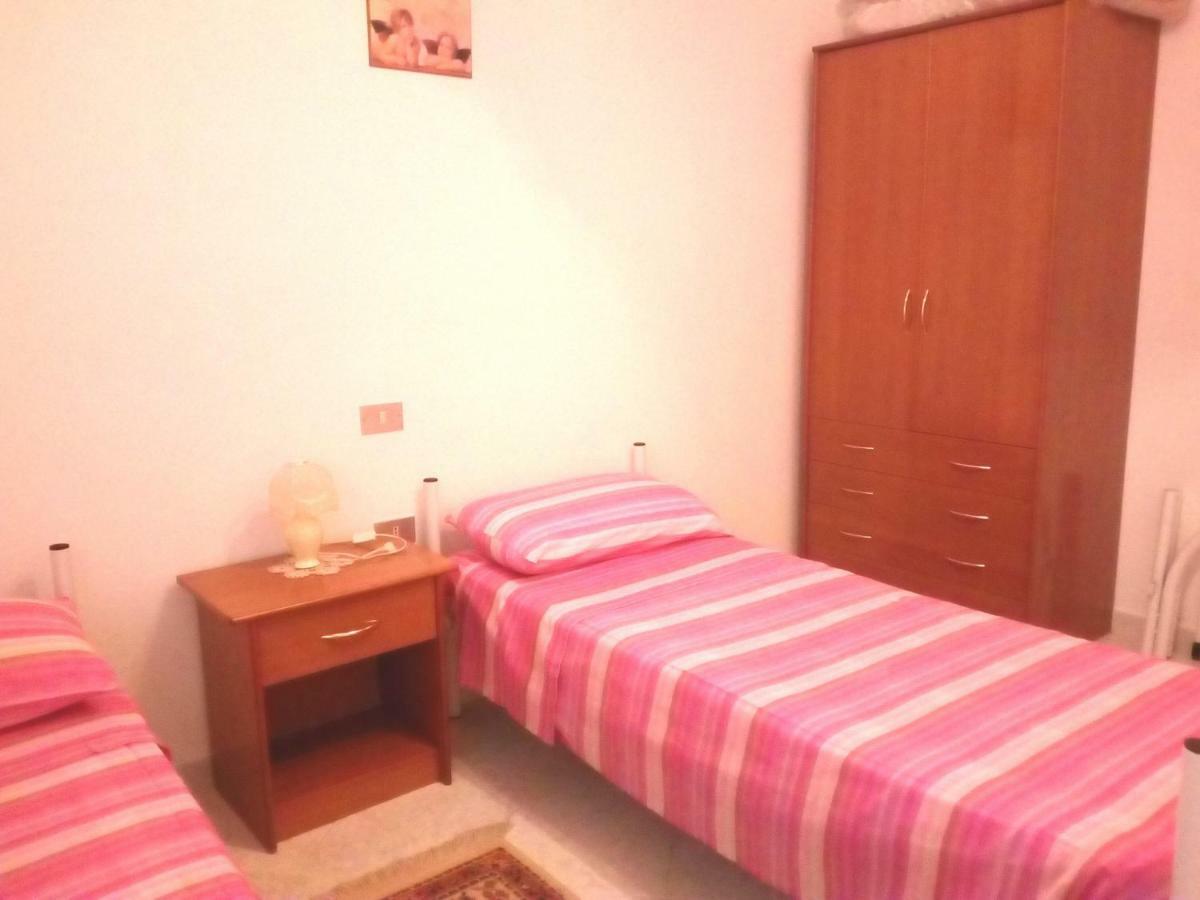 Ferienwohnung Santu Luisu Iun P2230 Galtellì Exterior foto